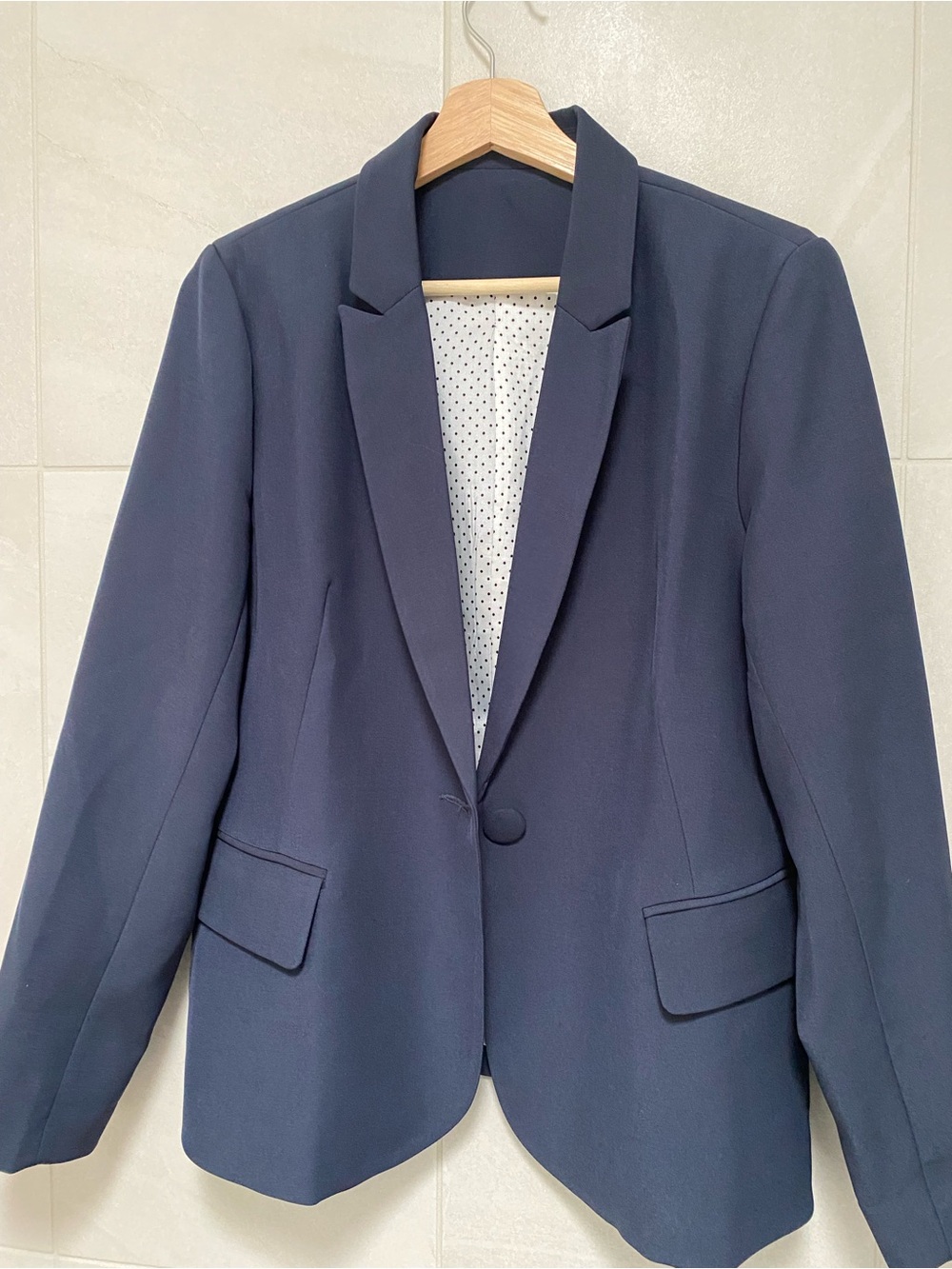 Classic Navy Single-Button Women's Blazer